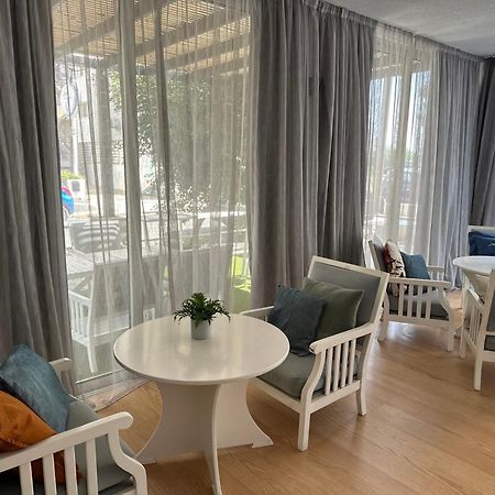 Pasithea Holiday Apartments Larnaca Eksteriør billede